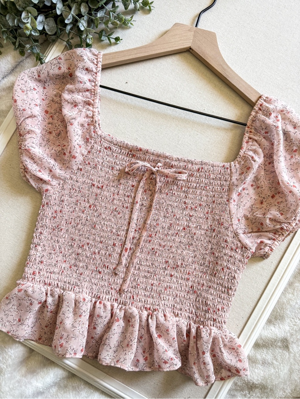 Active USA Pink Floral Puff Sleeve Mock Top Size Large